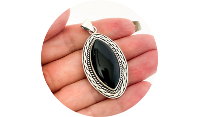 pingente oval pedra natural onix prata