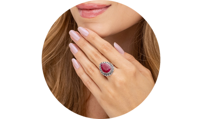 anel gota rubi indiano detalhe prata de de bali 925