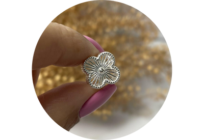 berloque 3d flor passante dupla face