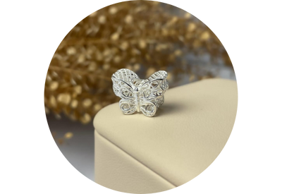 berloque 3d borboleta prata