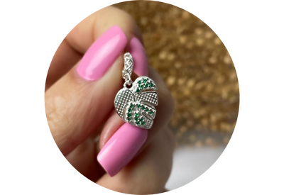 berloque 3d folha zirconias verdes prata 925 1