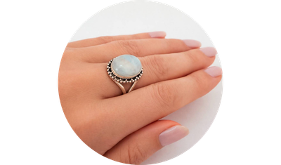 anel oval natural pedra da lua prata de bali